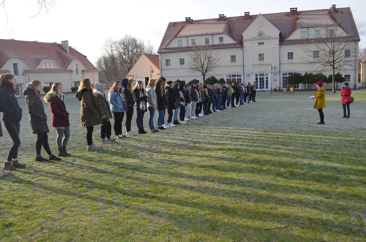  Zaproszenie dla nauczycieli i nauczycielek szkół ponadpodstawowych z Dolnego Śląska na warsztaty pt.  "Lekcje Demokracji"!